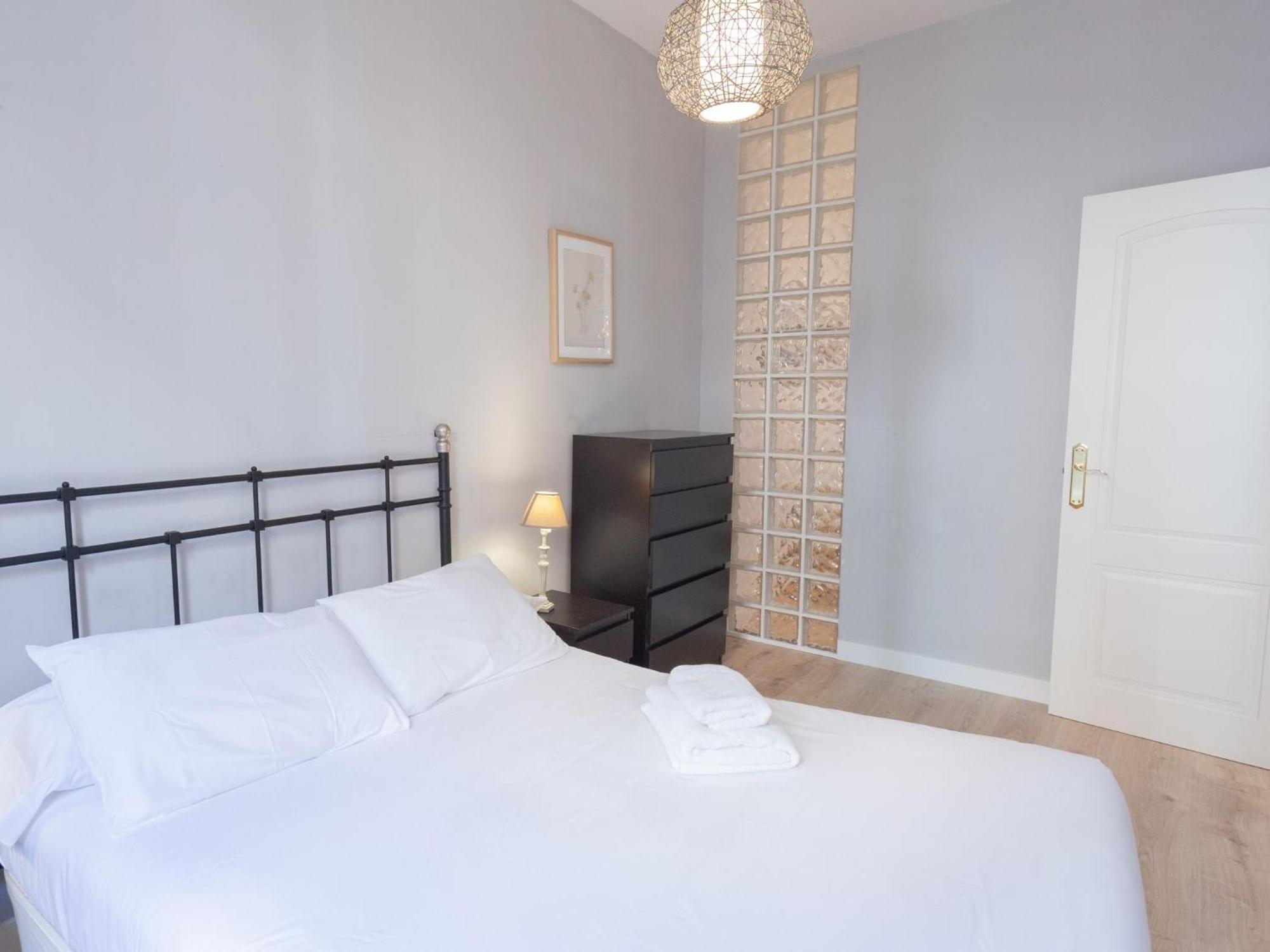 Enorme Y Acogedor Piso En La Puerta Del Sol Apartment Madrid Exterior foto
